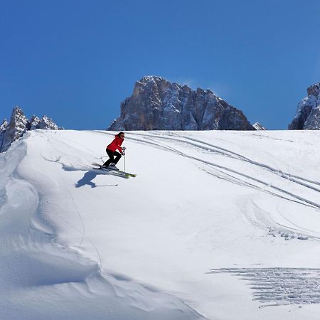 Sporting Aparthotel San Martino Di Castrozza Exterior foto