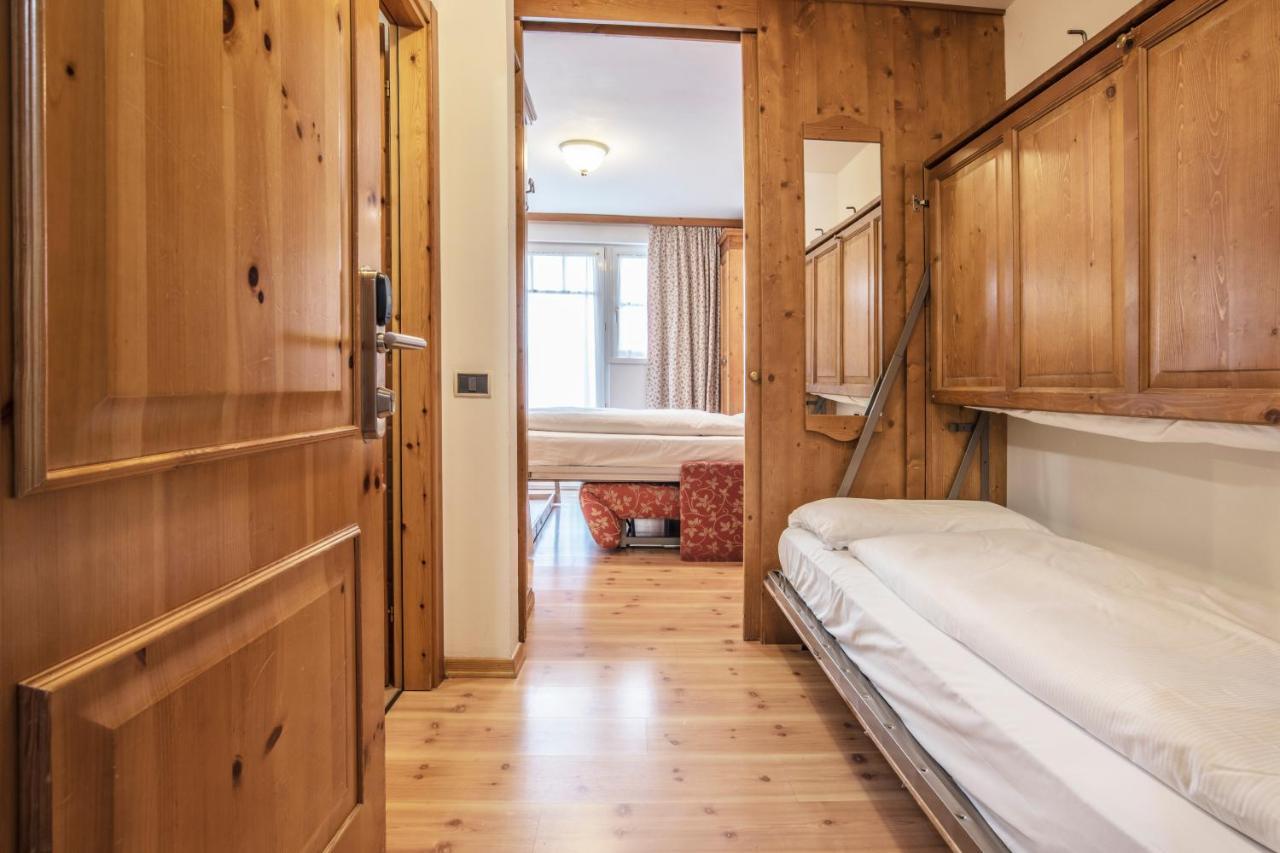 Sporting Aparthotel San Martino Di Castrozza Exterior foto