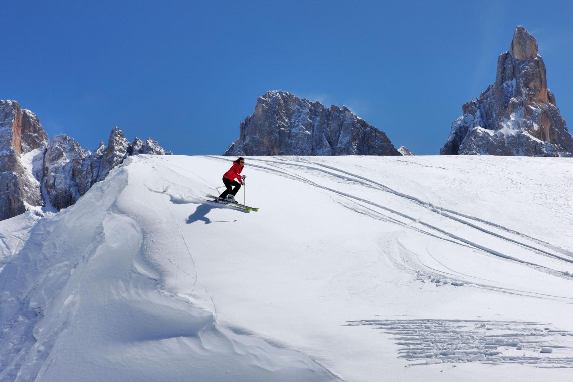 Sporting Aparthotel San Martino Di Castrozza Exterior foto