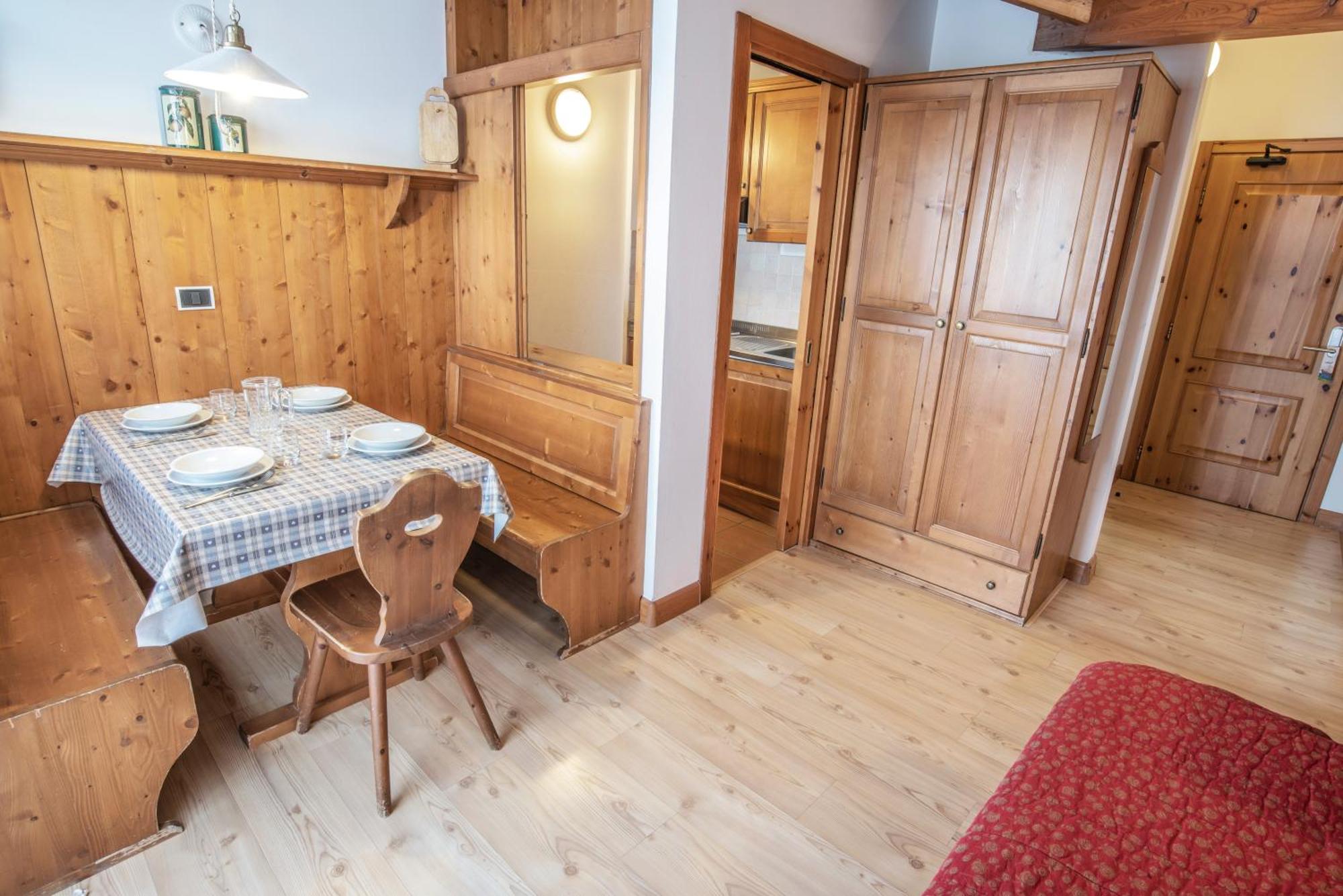 Sporting Aparthotel San Martino Di Castrozza Exterior foto