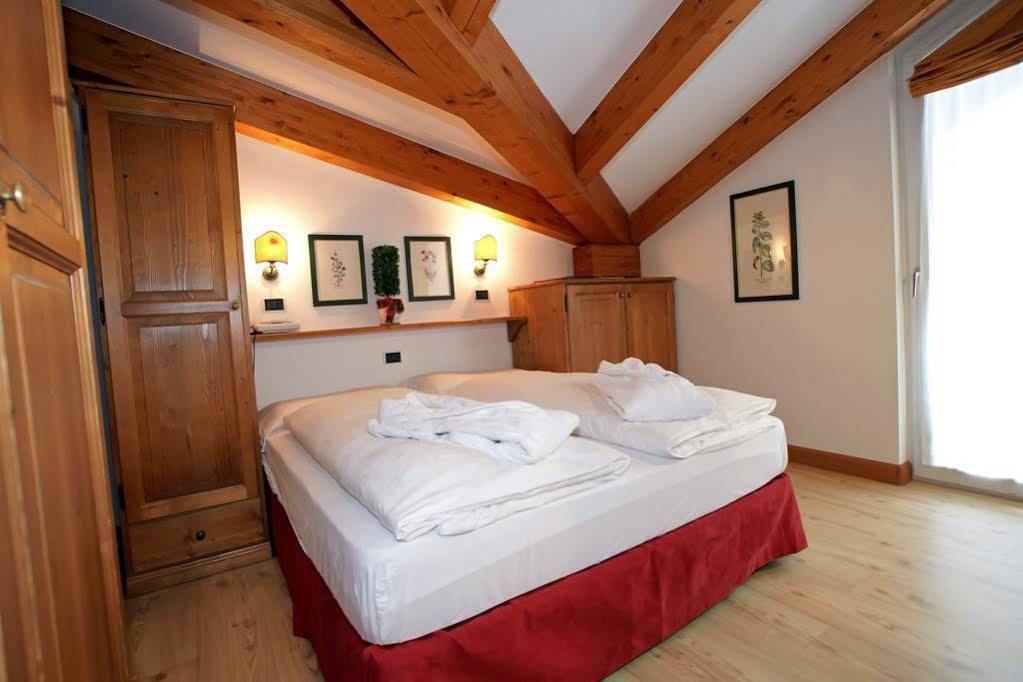 Sporting Aparthotel San Martino Di Castrozza Exterior foto