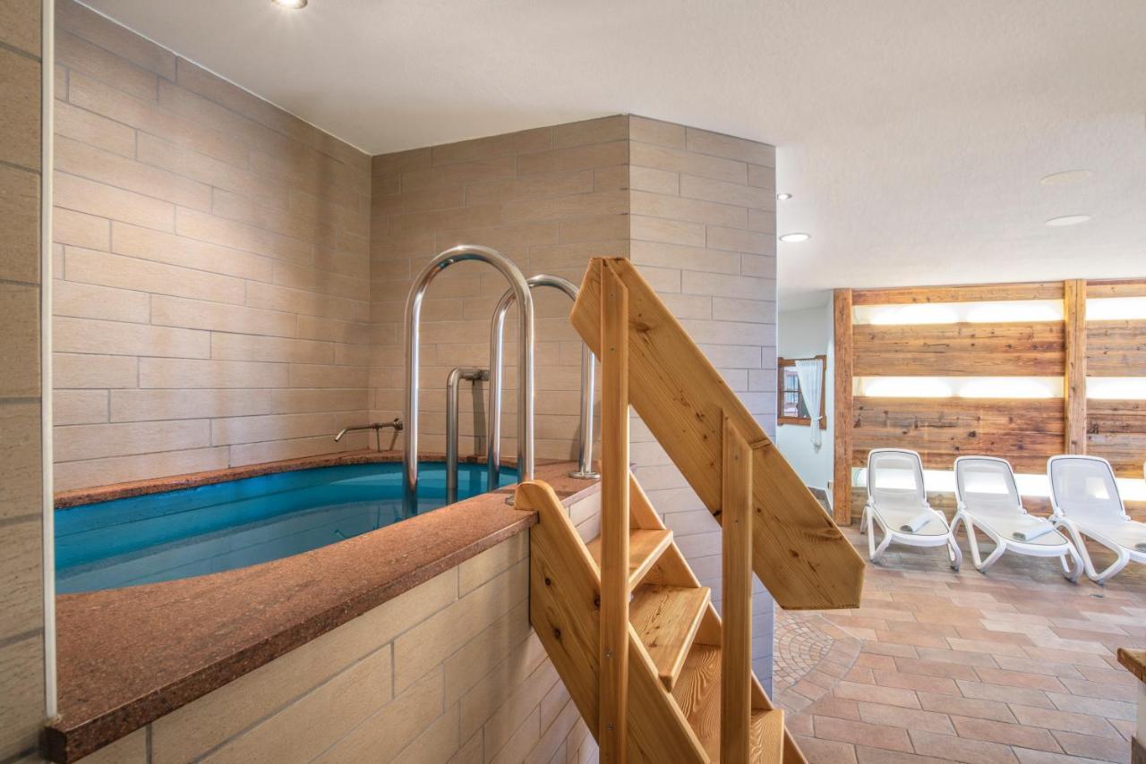Sporting Aparthotel San Martino Di Castrozza Exterior foto