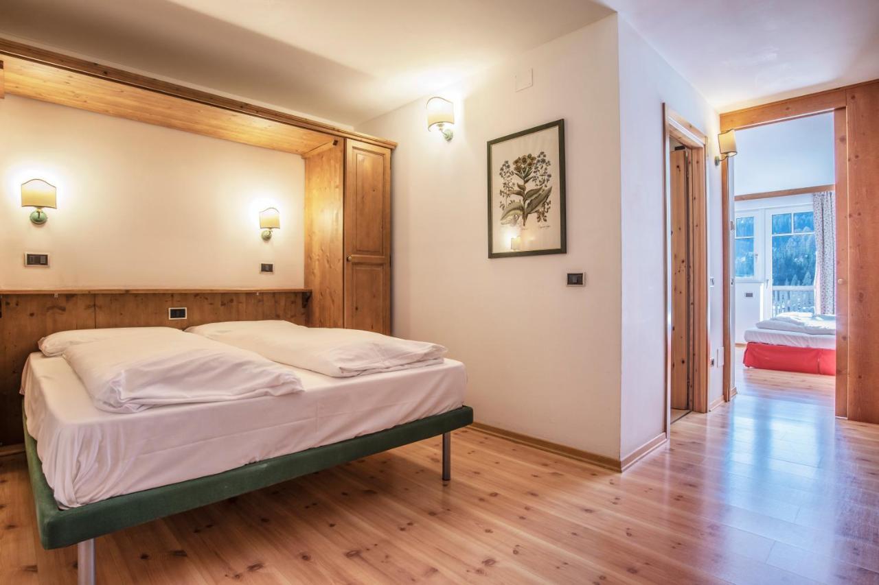 Sporting Aparthotel San Martino Di Castrozza Exterior foto